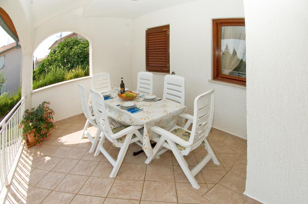 Holiday Home Magnolia Tar-Vabriga Habitación foto